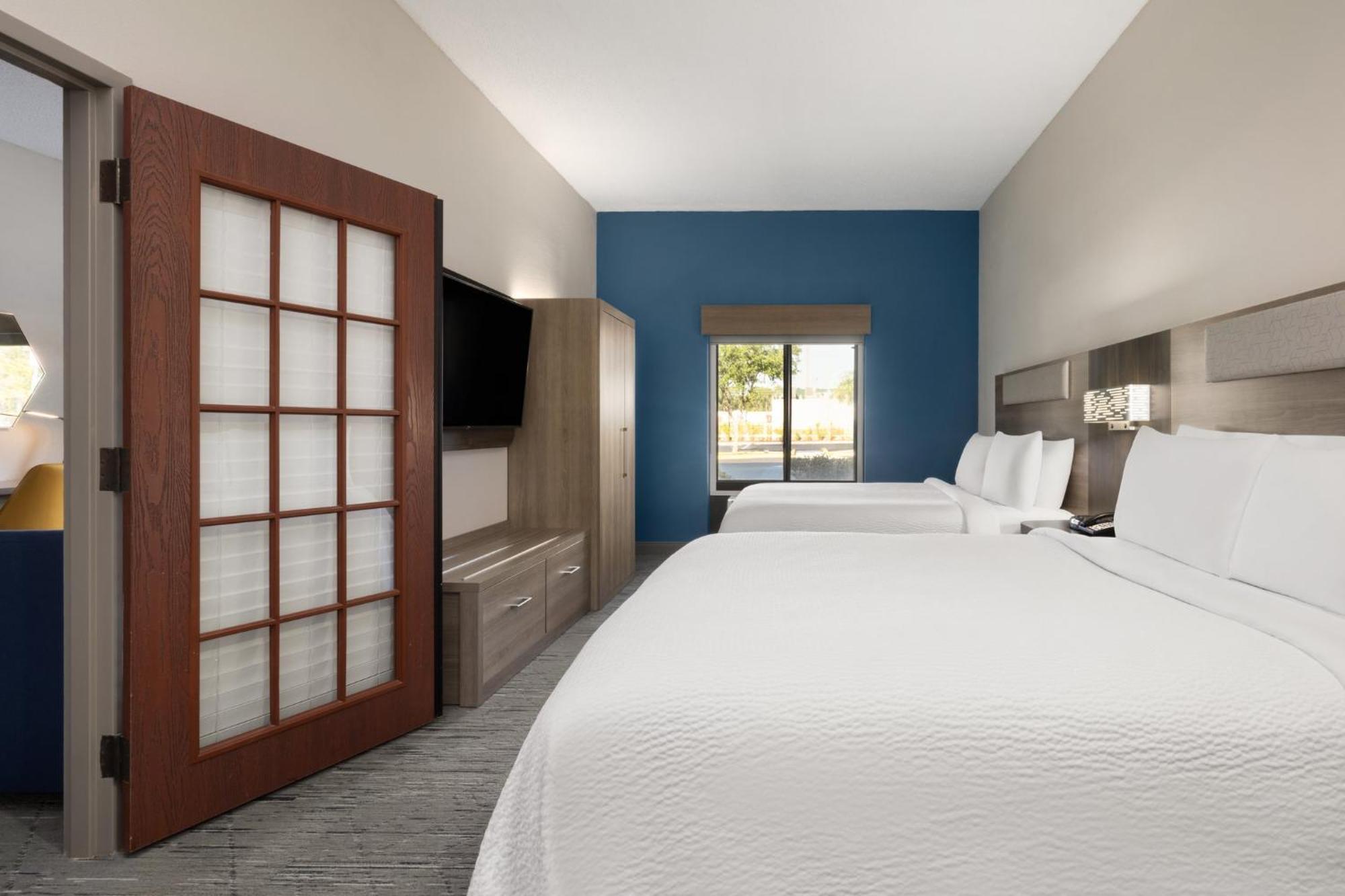Holiday Inn Express & Suites Sebring By Ihg Экстерьер фото