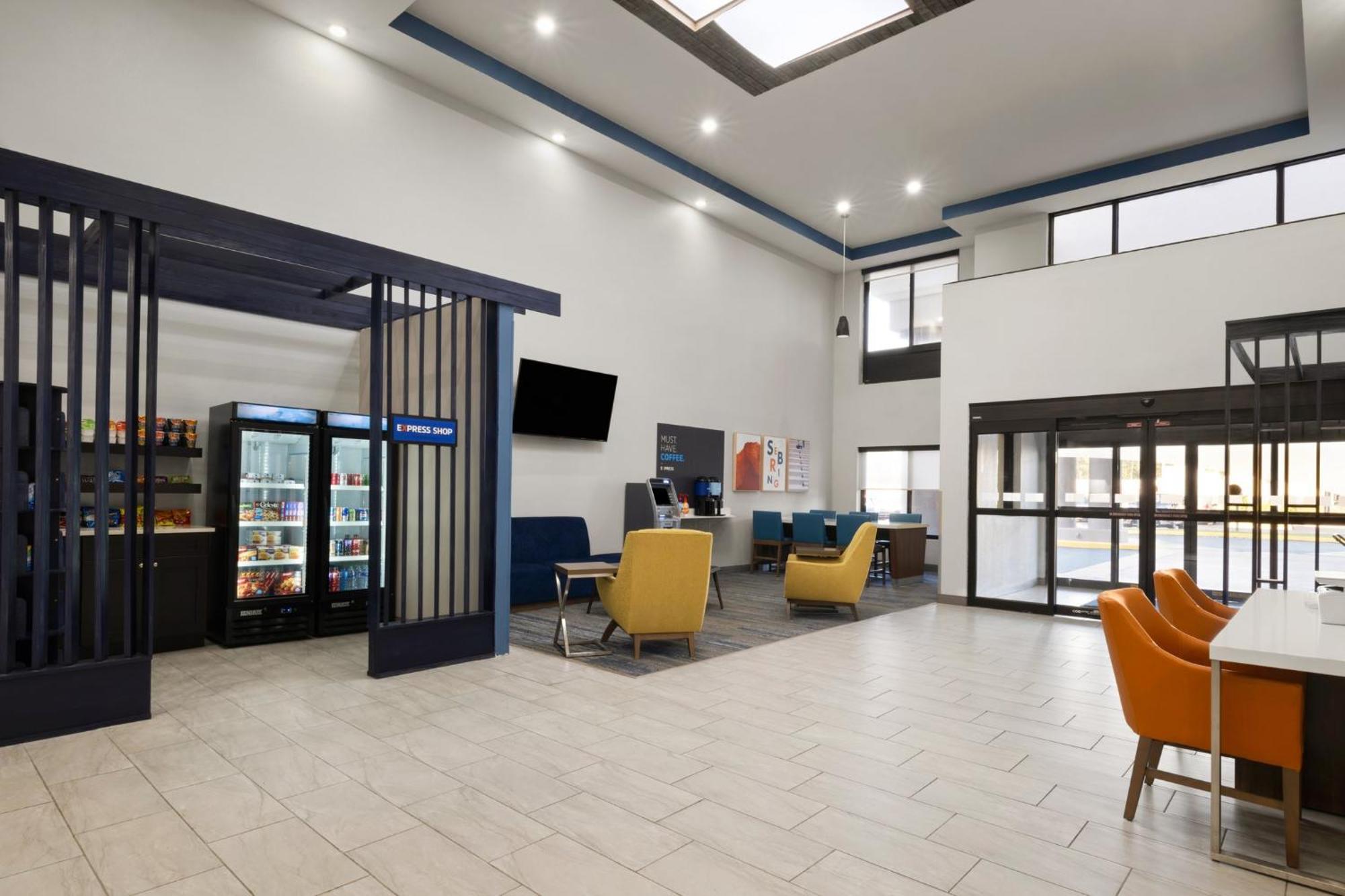 Holiday Inn Express & Suites Sebring By Ihg Экстерьер фото