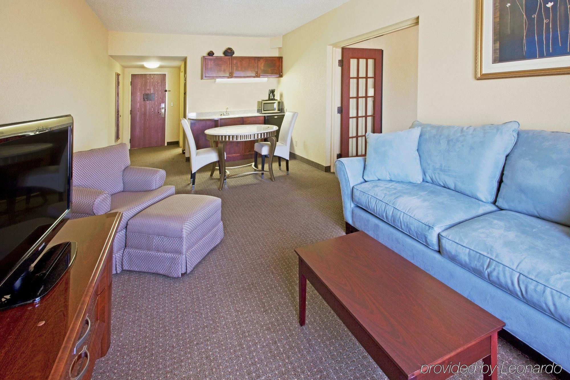 Holiday Inn Express & Suites Sebring By Ihg Экстерьер фото